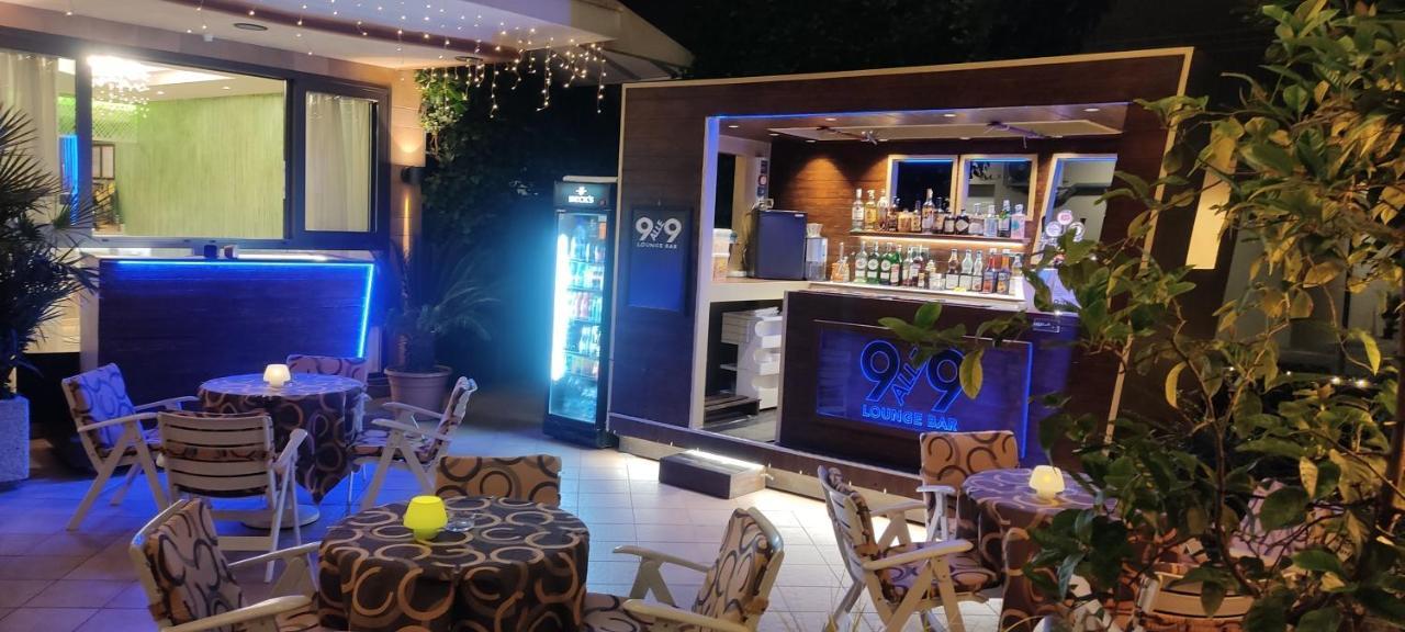 Hotel Adele 벨레지아아지마리나 외부 사진