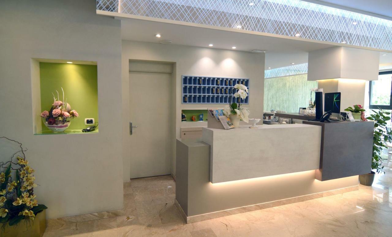 Hotel Adele 벨레지아아지마리나 외부 사진